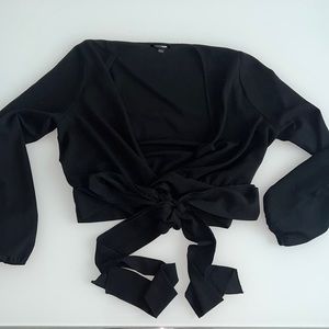 FashionNova tie front top